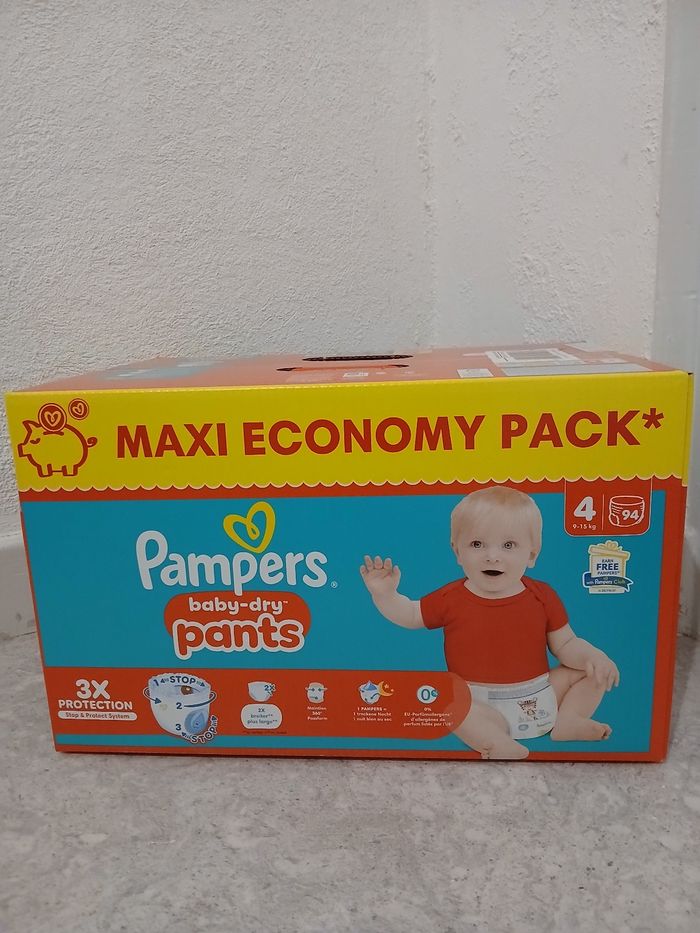 1 carton Pampers taille 4 pants maxi pack, soit 94 couches culottes (pants).
Neuf sous emballage
25€ - photo numéro 2