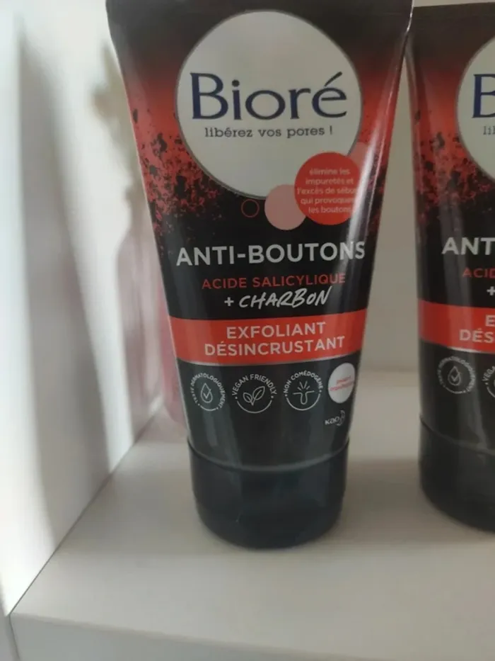 Bioré exfoliant désincrustant - photo numéro 2