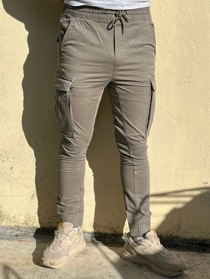 Cargo kaki plusieurs poches - photo numéro 3