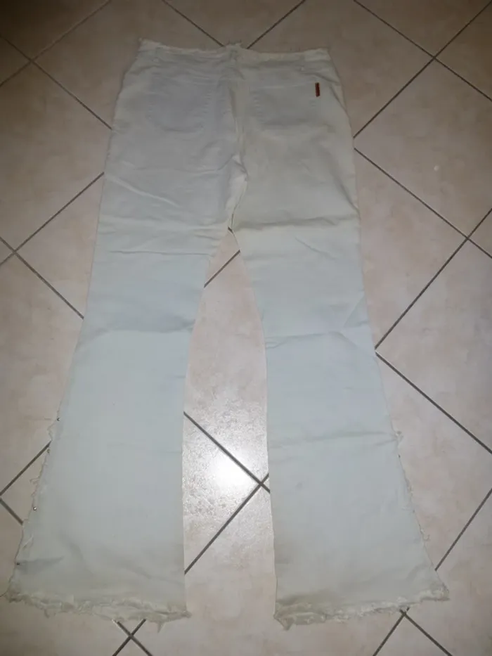 pantalon jean clouté bleu pâle taille 42 - photo numéro 4