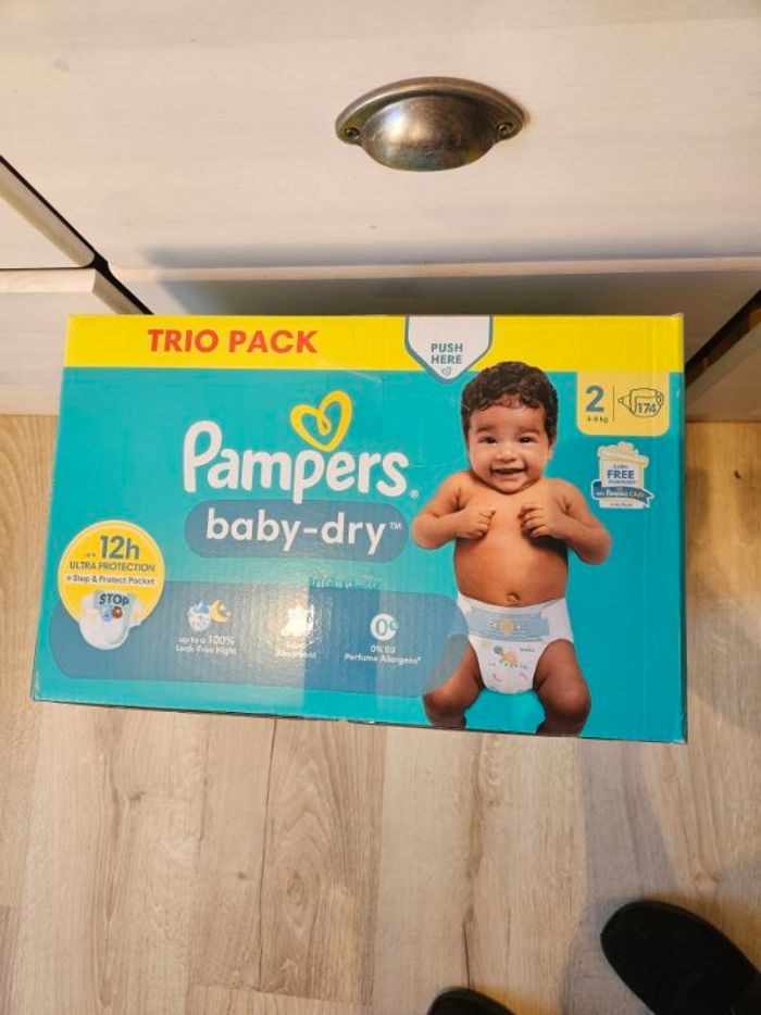 Couches Pampers Taille 2 Trio pack
