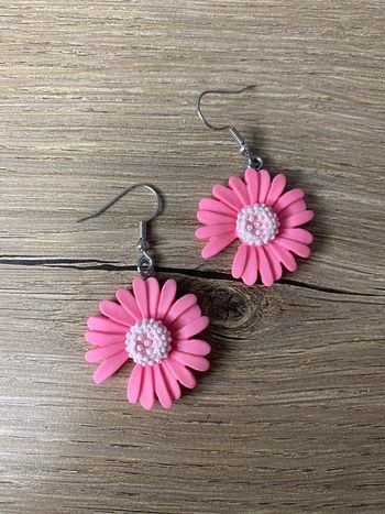 Boucles d oreilles pâquerettes