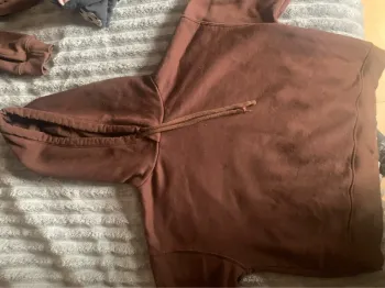 Pull marron