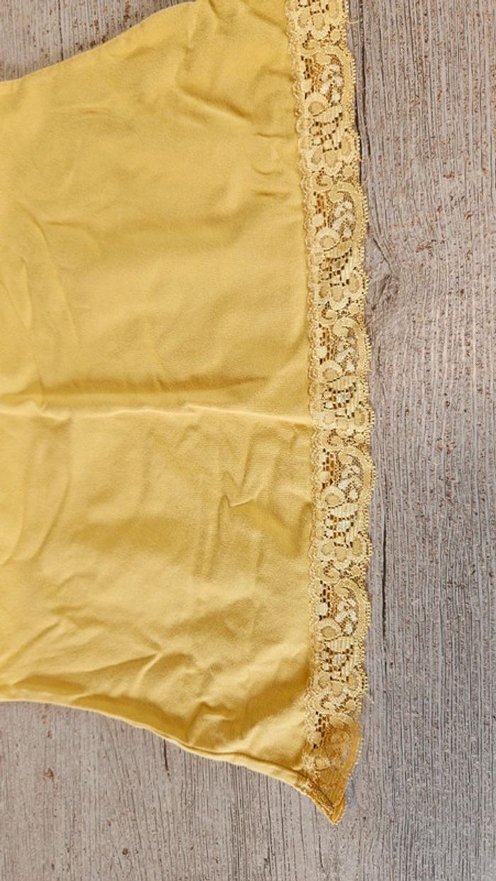 Débardeur jaune avec dentelle, élastique, D'Auvry Exclusive, L, peu mis - photo numéro 4
