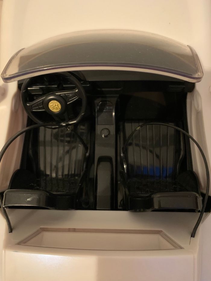 Voiture rainbow high - photo numéro 5