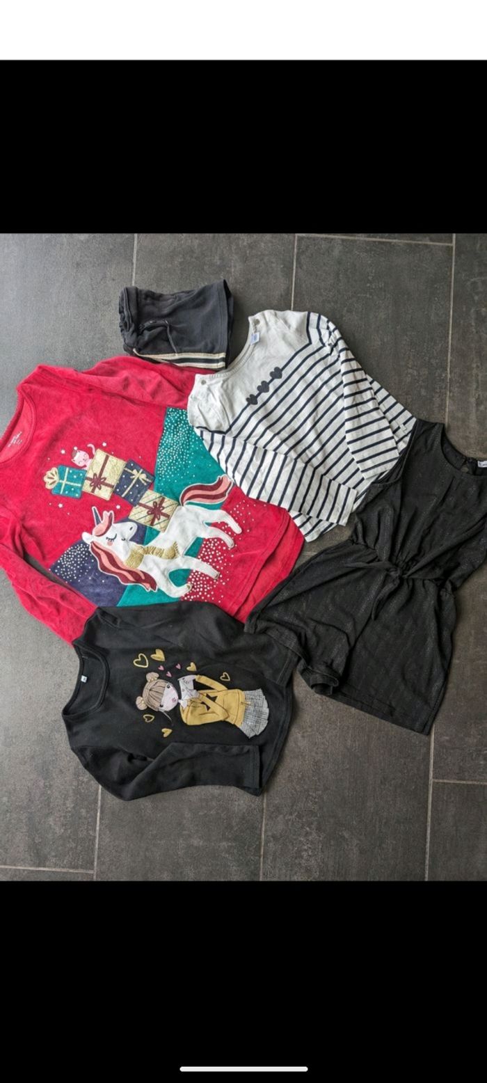 Lot vêtements fille taille 6 ans - photo numéro 7