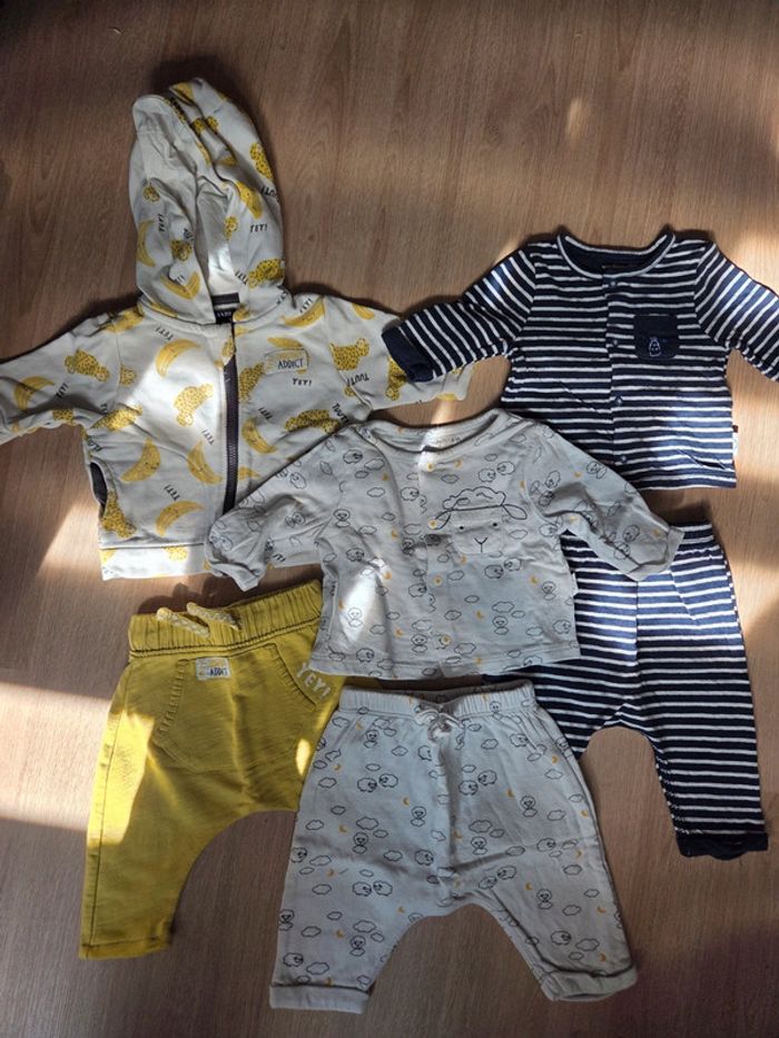 Lot 3 ensembles 1 mois