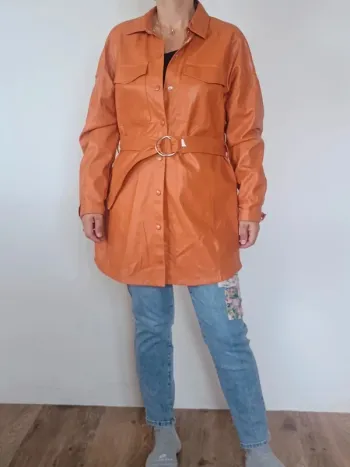 veste 3/4 facon cuir Bershka M
