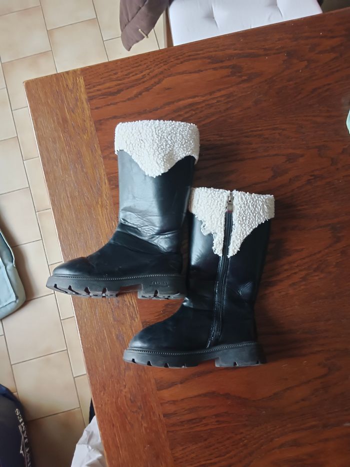 Jolies bottes fille taille 29 - photo numéro 4