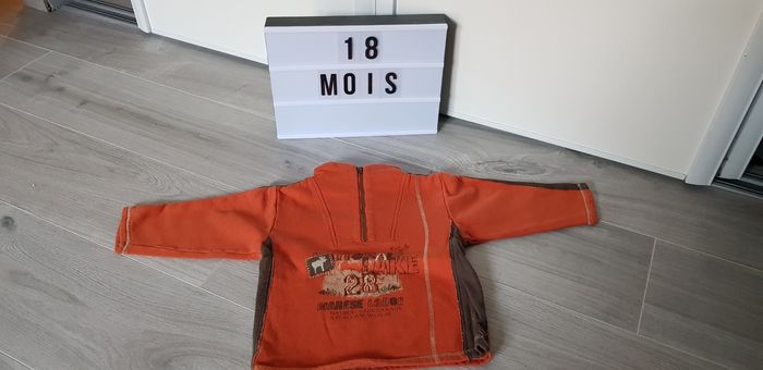 Pull 18 mois