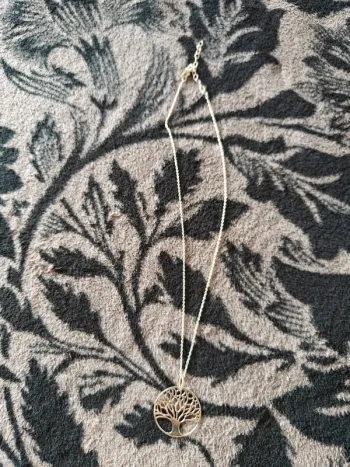 Chaîne avec pendentif arbre en argent 925
