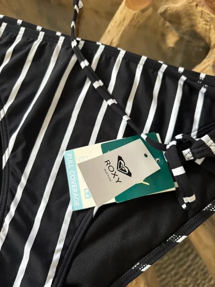 Bas de maillot de bain Roxy ficelles rayé noir blanc - photo numéro 5
