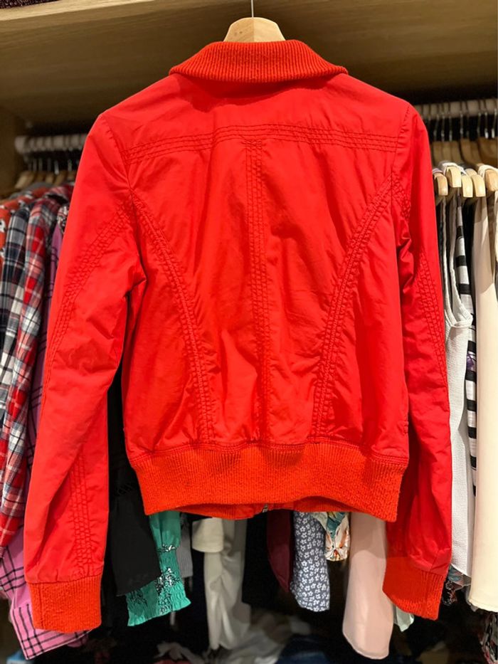 Veste rouge - photo numéro 2
