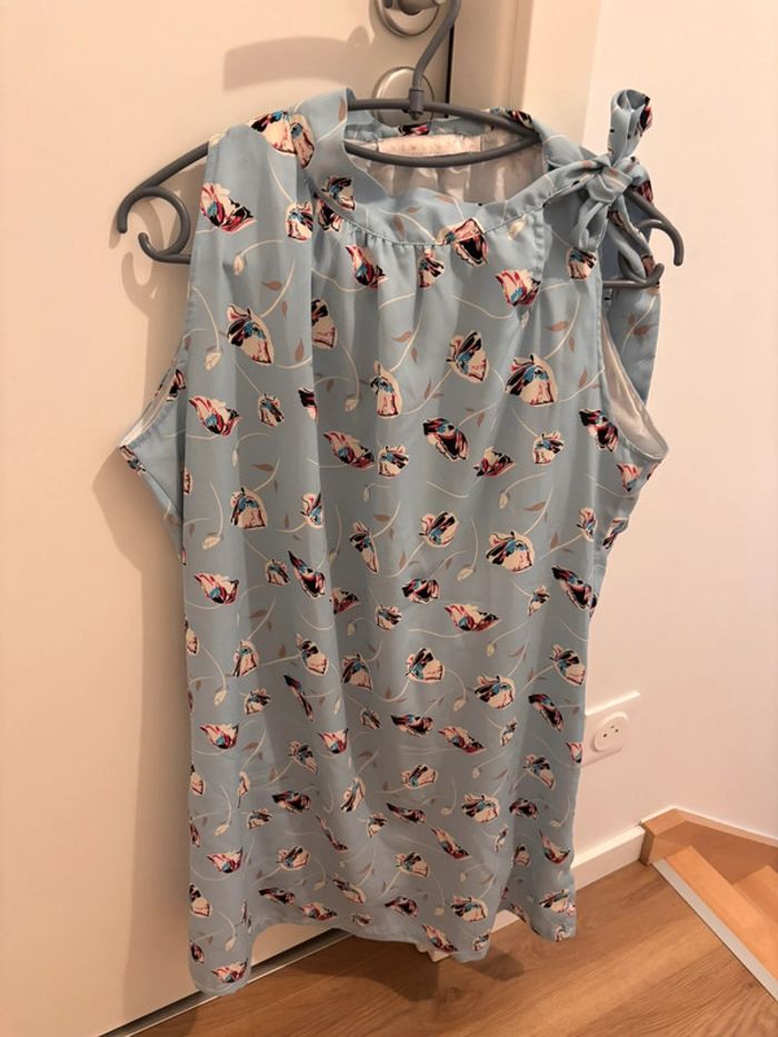 Robe bleu fleurie avec col noué New Lily taille L