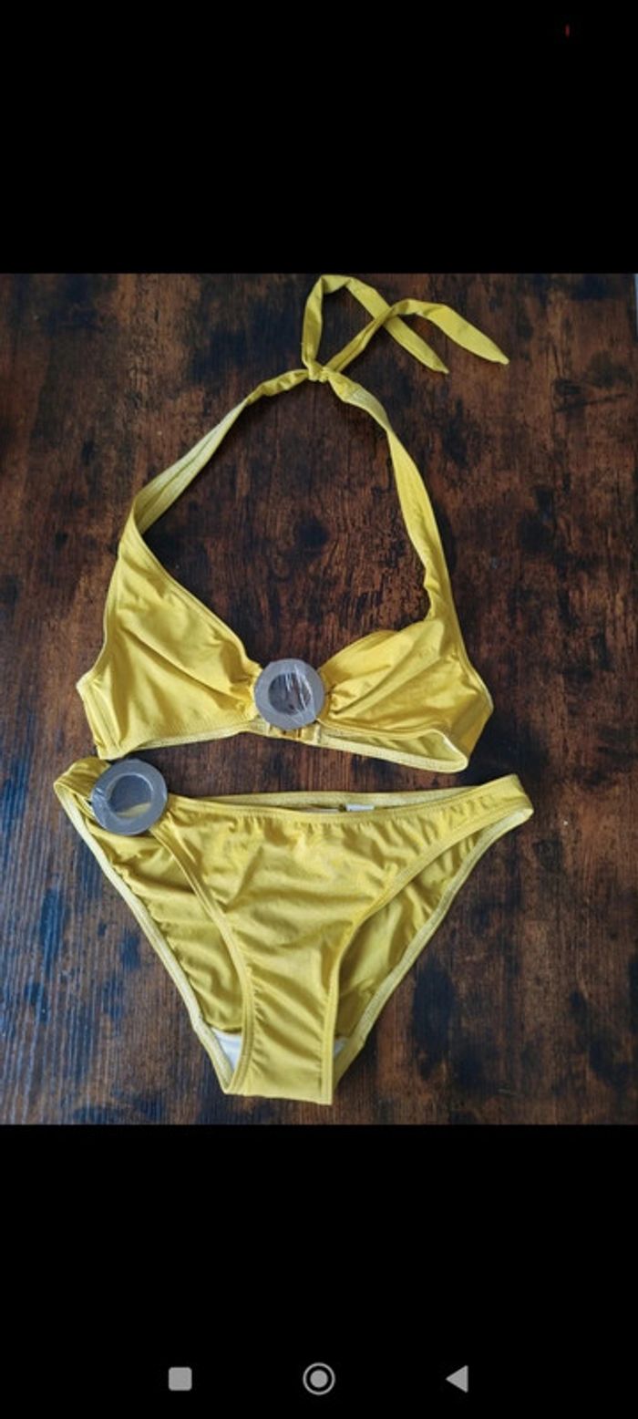 Maillot de bain 2pieces neuf Taille S Huit