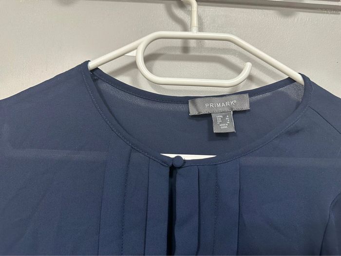 Blouse bleu marine taille 34 - photo numéro 2