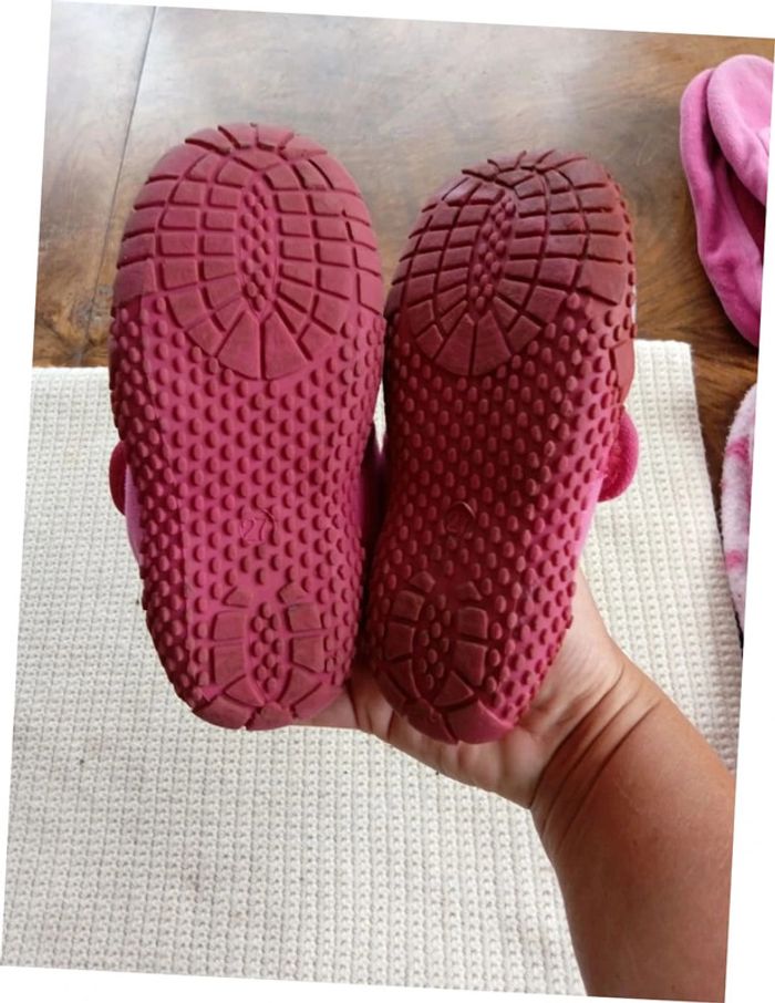 Chausson fille pointure 27 - photo numéro 3