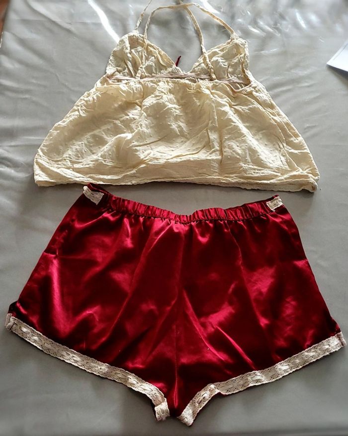 Ensemble pyjama de nuit - photo numéro 2