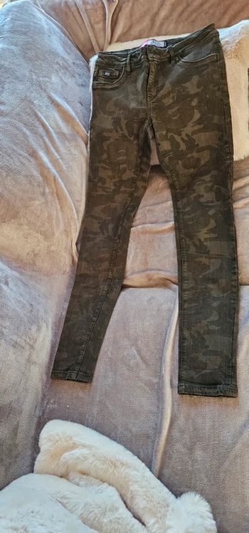 Jean militaire Superdry taille 38 W28l32