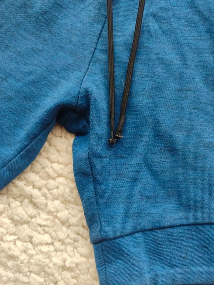 Short H&M bleu - 5/6ans - photo numéro 2