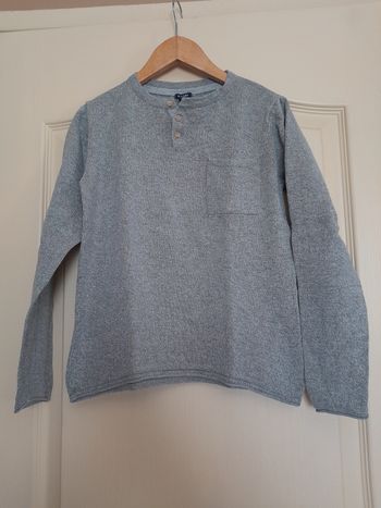 Pull garçon taille 8ans
