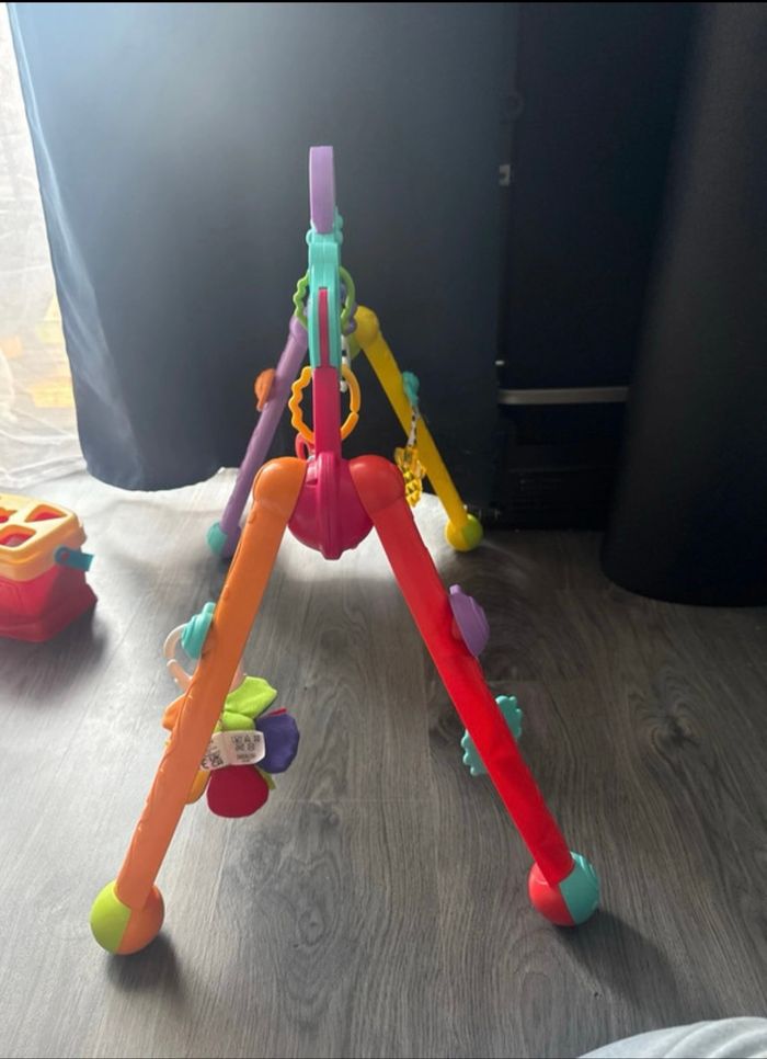 Arche de jeux pour bébé - photo numéro 2