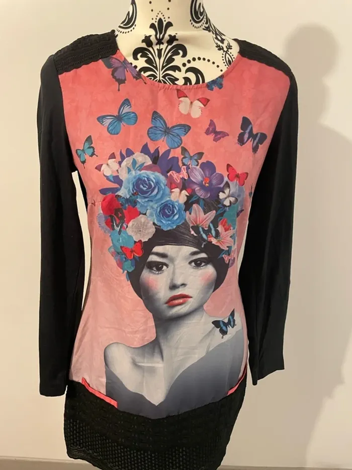 Robe Miss Captain taille 36 manches longues noir motifs rose - photo numéro 2