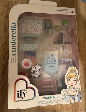 Coffret accessoire Disney neuf