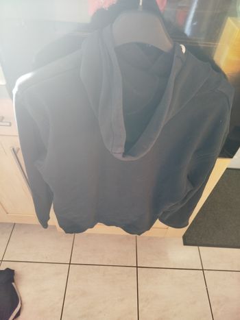 Pull a capuche