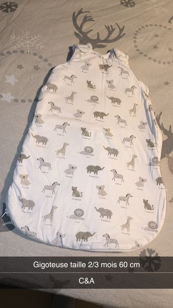 Gigoteuse taille 2/3 mois 
