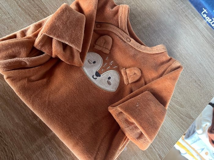 Pyjama bébé taille 1mois - photo numéro 2