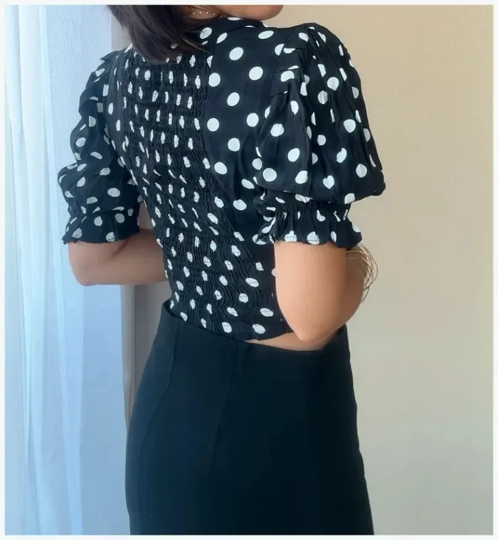 Haut Zara court à pois XS très bon état - photo numéro 2