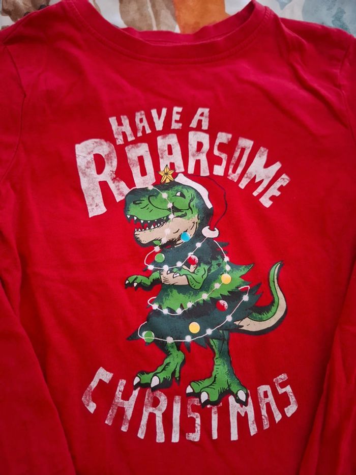 T'shirt longues manches dinosaure de Noël 🥨 - photo numéro 2