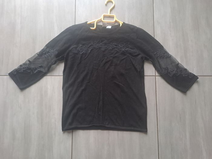 Pull noir avec transparence Taille 40 Heine