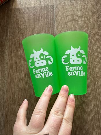 gobelet ferme en ville