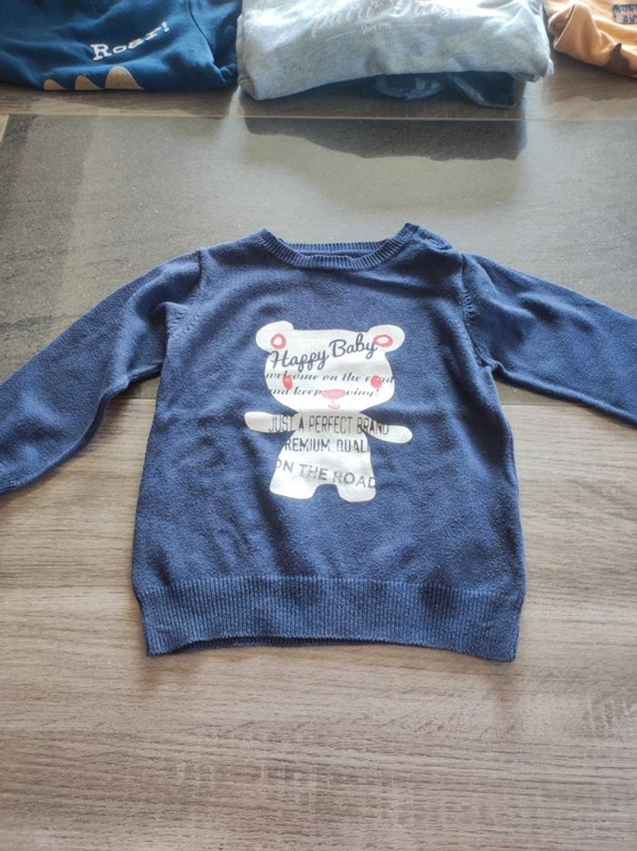 Lot 19 pulls / gilets / vestes - photo numéro 14
