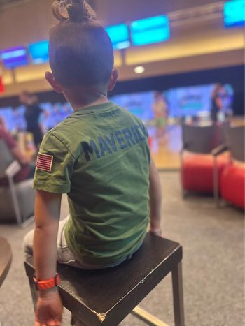 T shirt Top Gun 4/5 ans