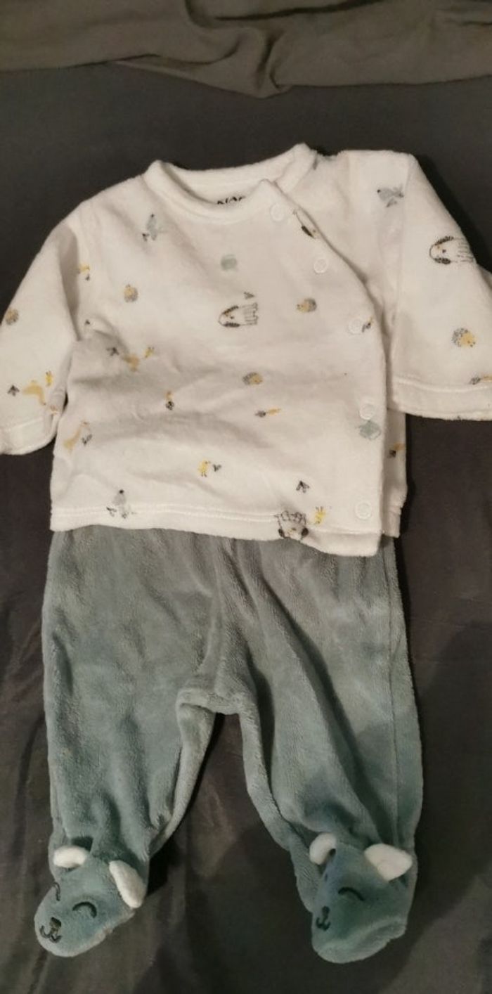 Lot de 3 pyjamas naissance - photo numéro 2