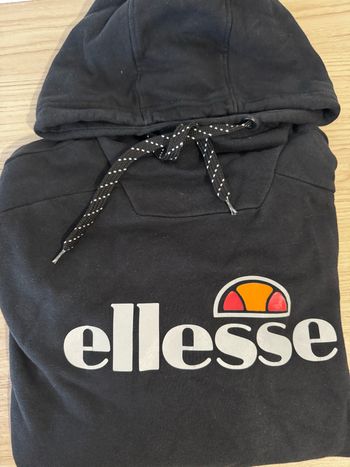 Sweat à capuche Ellesse