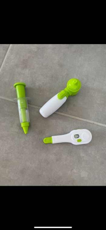 Lot de 3 jouets docteur