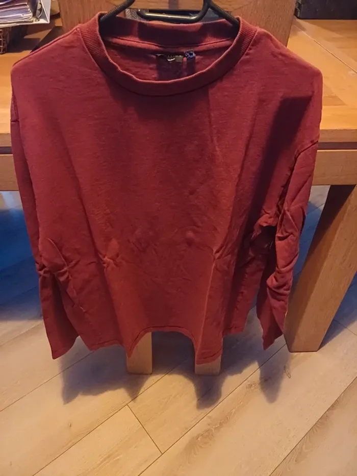 Pull bordeaux. Asos - photo numéro 2
