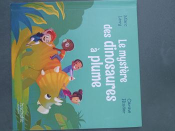 Le mystère des dinosaures a plume
