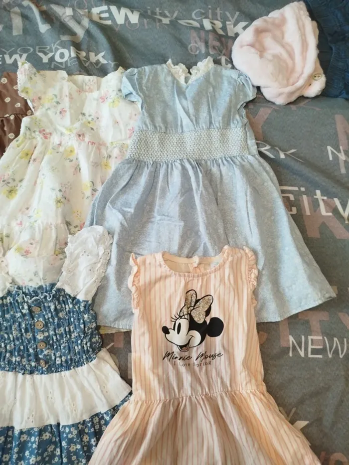 Lot robes 2 ans - photo numéro 5
