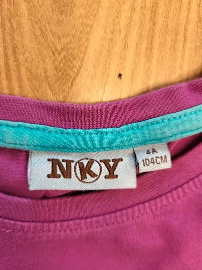 Tee-shirt 4 ans - photo numéro 2