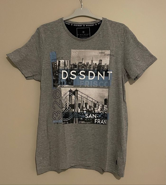 T-shirt gris imprimé Dissident - Taille L