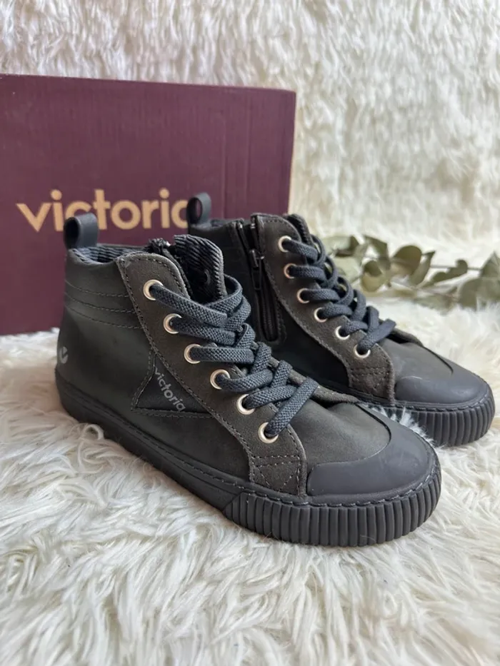 Paire de basket montante grise Victoria taille 32 - photo numéro 2