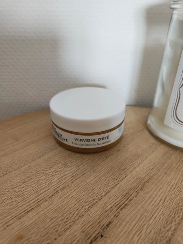 🌺Soin exfoliant granité fruits de la passion Le jardin retrouvé🌺 - photo numéro 2