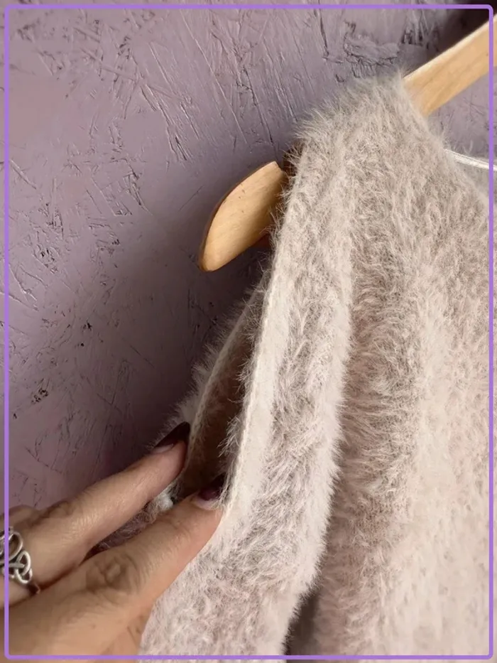 Pull tout doux Jennyfer - Épaules dénudées - photo numéro 3
