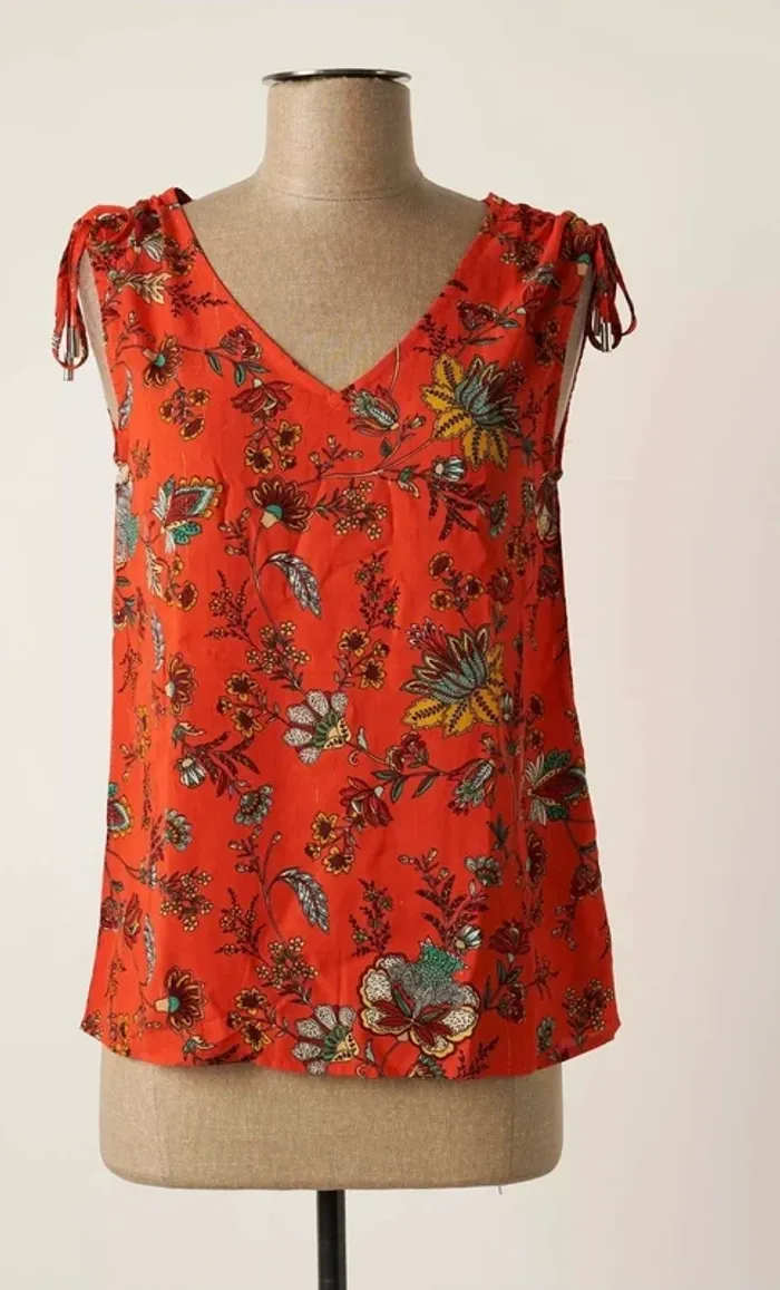 Top Molly Bracken XS