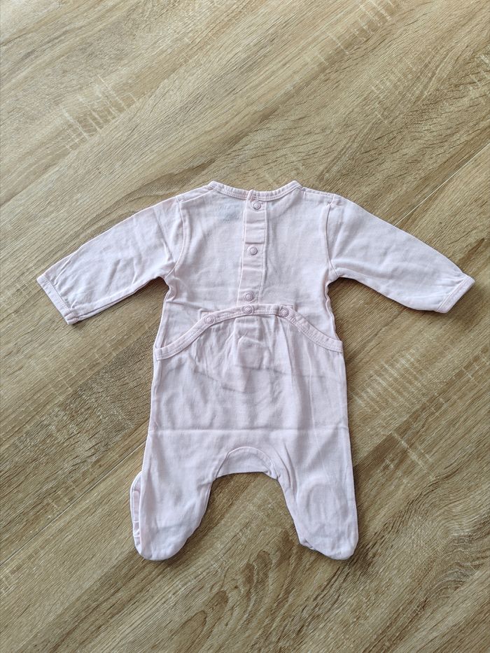 Lot pyjama léger 1 pièce Kiabi 1 mois - photo numéro 3